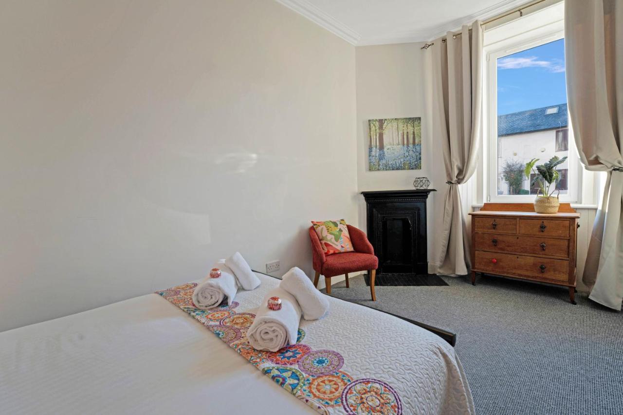 Cozy With Character Logie Green Central Main Door Flat 爱丁堡 外观 照片